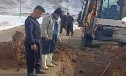 رفع شکستگی خط انتقال آب روانسر به جوانرود