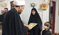 دیدار مسئول نمایندگی ولی فقیه در سپاه نبی‌اکرم(ص) استان کرمانشاه با خانواده شهدای جنگ رمضان