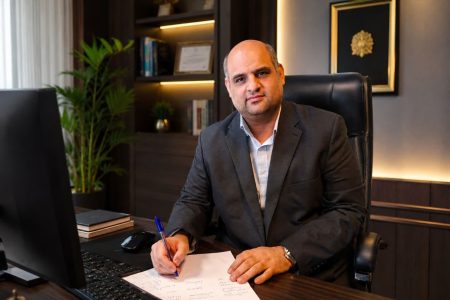 عزت، حکمت و مصلحت؛ سه‌گانه راهبردی در منظومه فکری امام شهید انقلاب